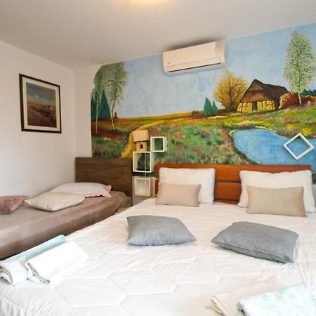 Apartments Fuma 161 Rovinj Bagian luar foto
