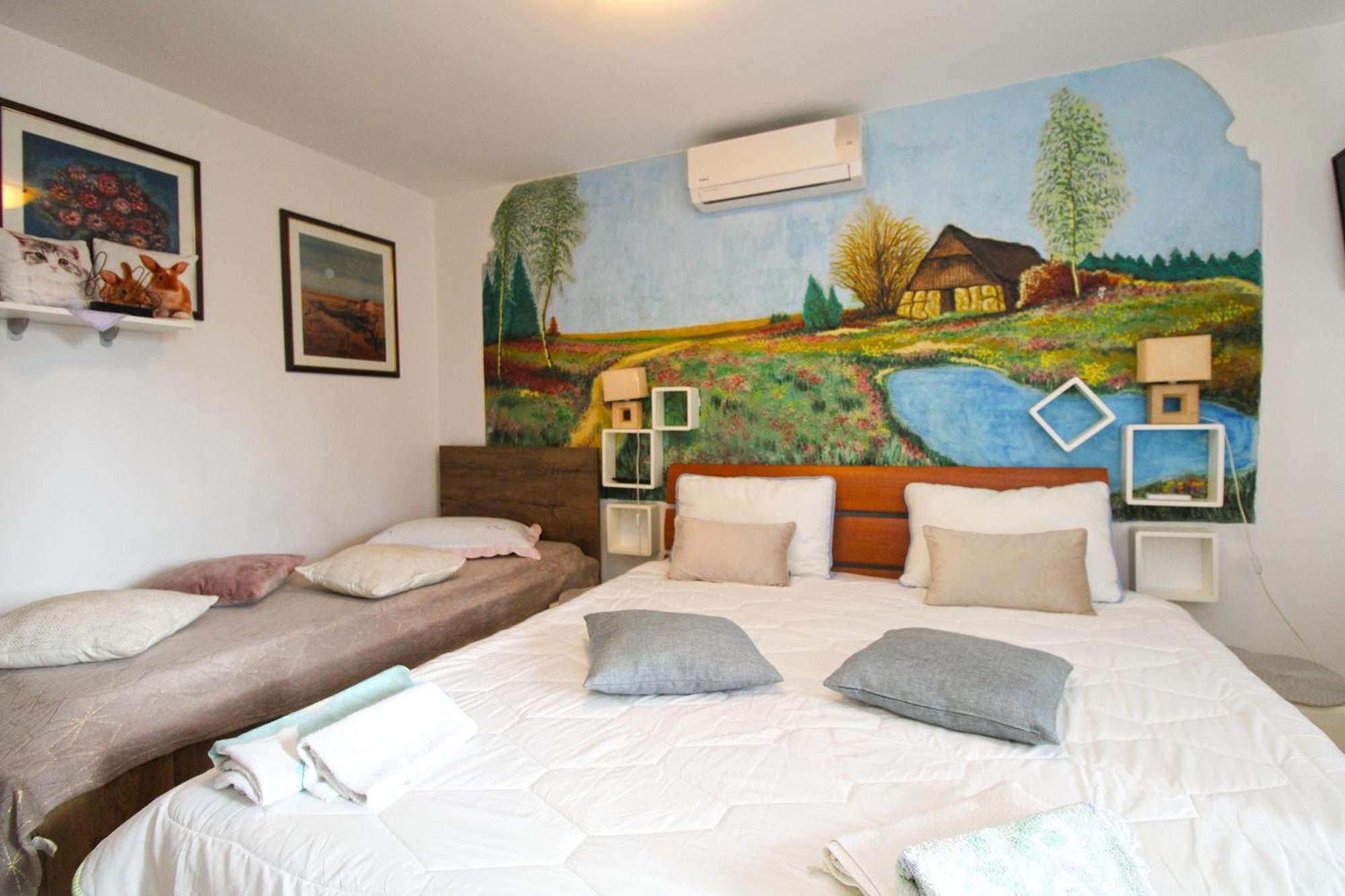 Apartments Fuma 161 Rovinj Bagian luar foto